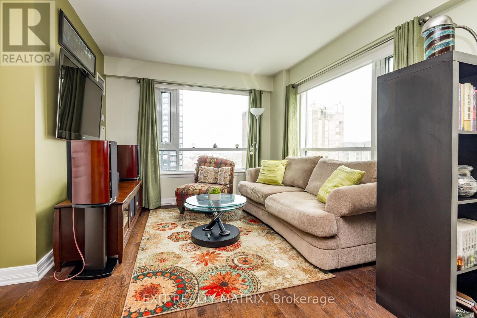 1111 - 200 Besserer Street