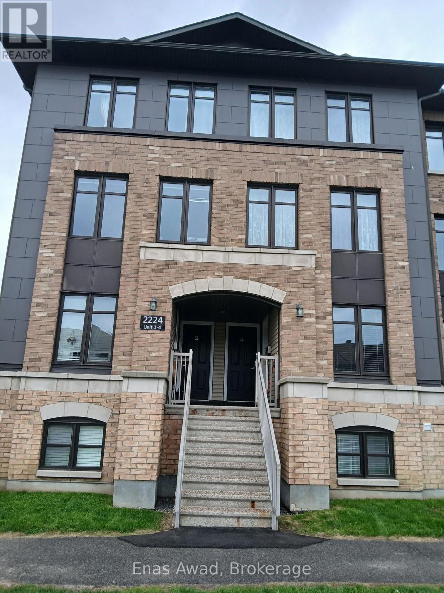 3 - 2224 Marble Crescent