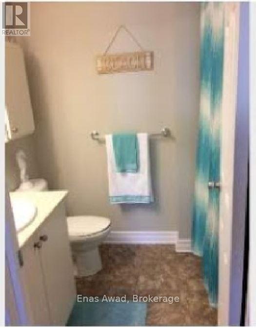 3 - 2224 Marble Crescent