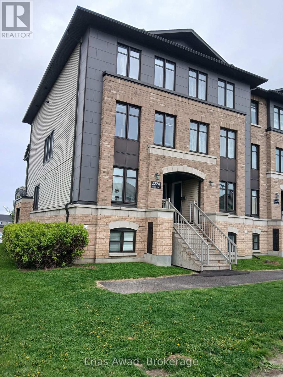 3 - 2224 Marble Crescent