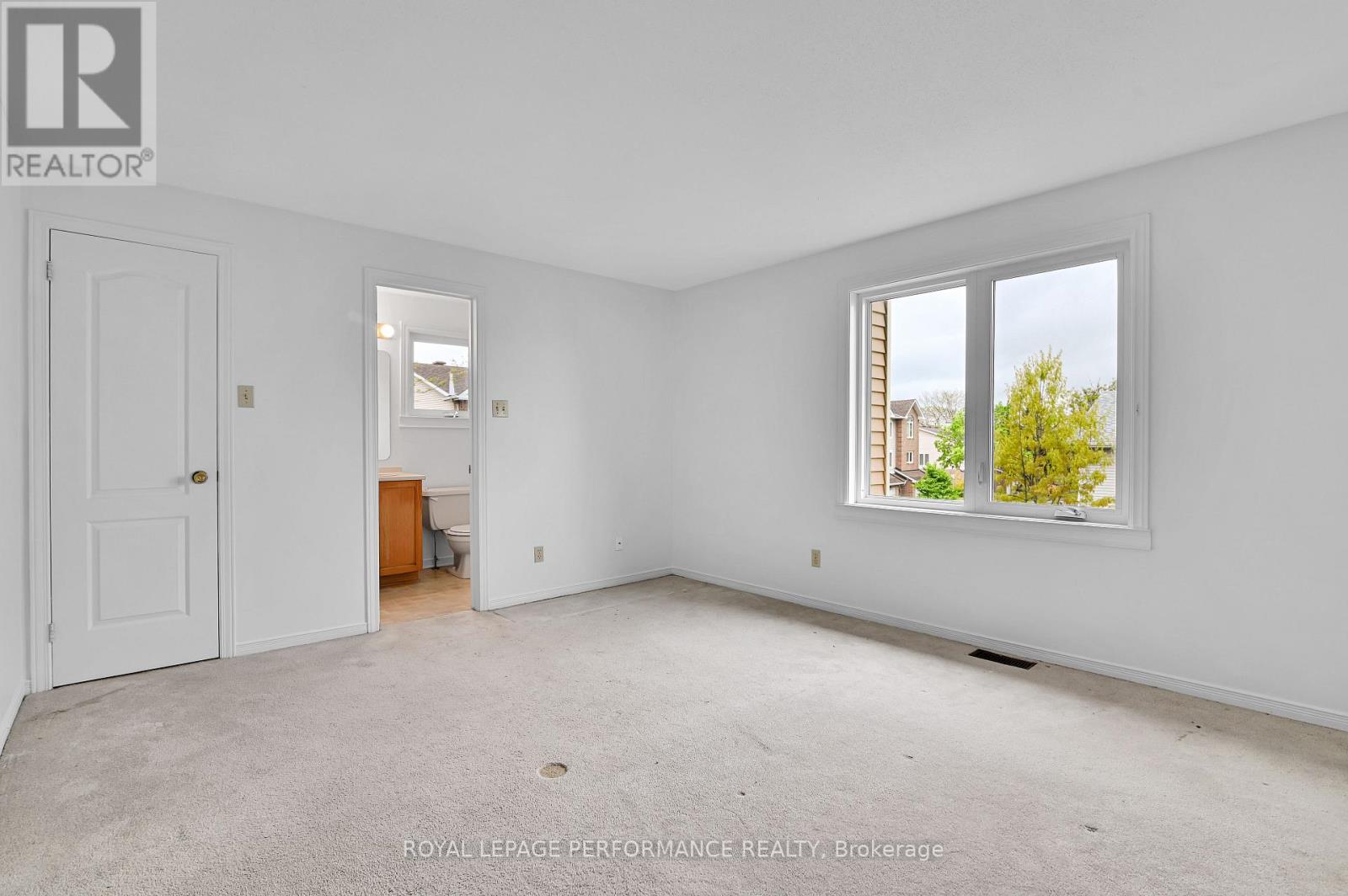 17 - 1838 Summerfields Crescent