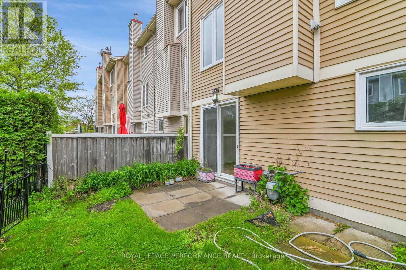 17 - 1838 Summerfields Crescent