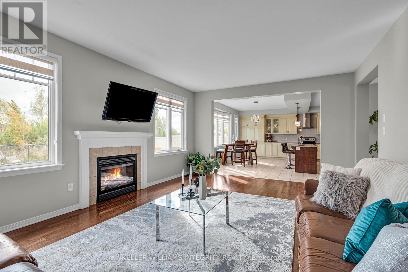 367 Andalusian Crescent