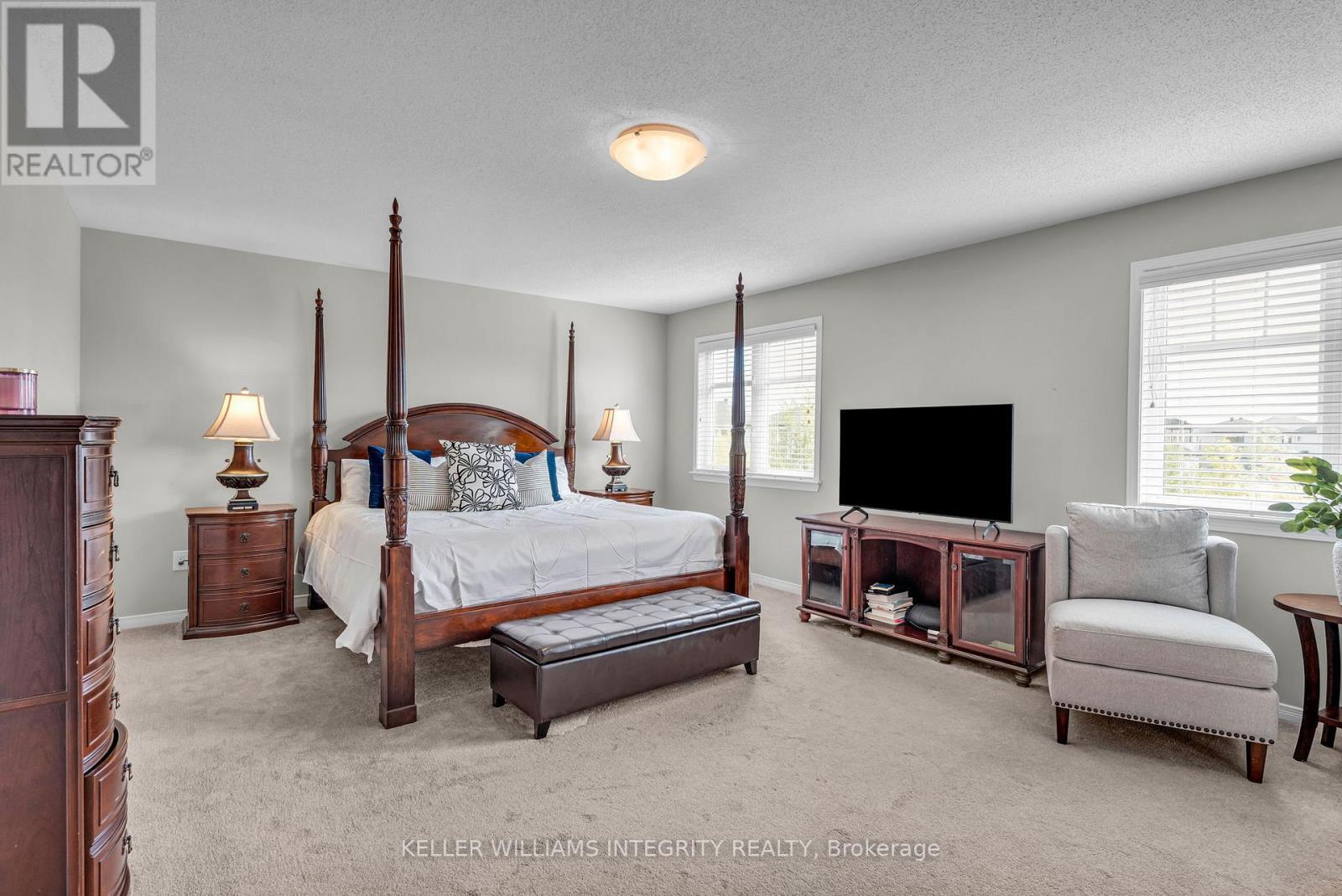 367 Andalusian Crescent