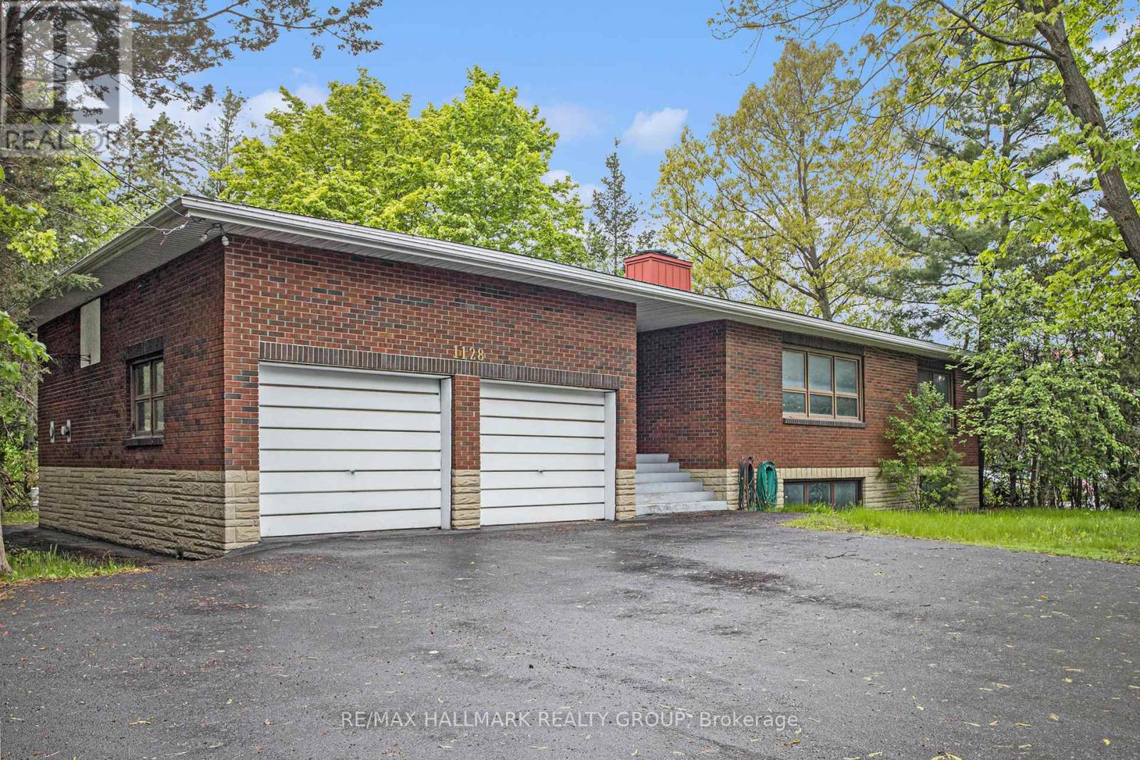 1128 Cummings Avenue
