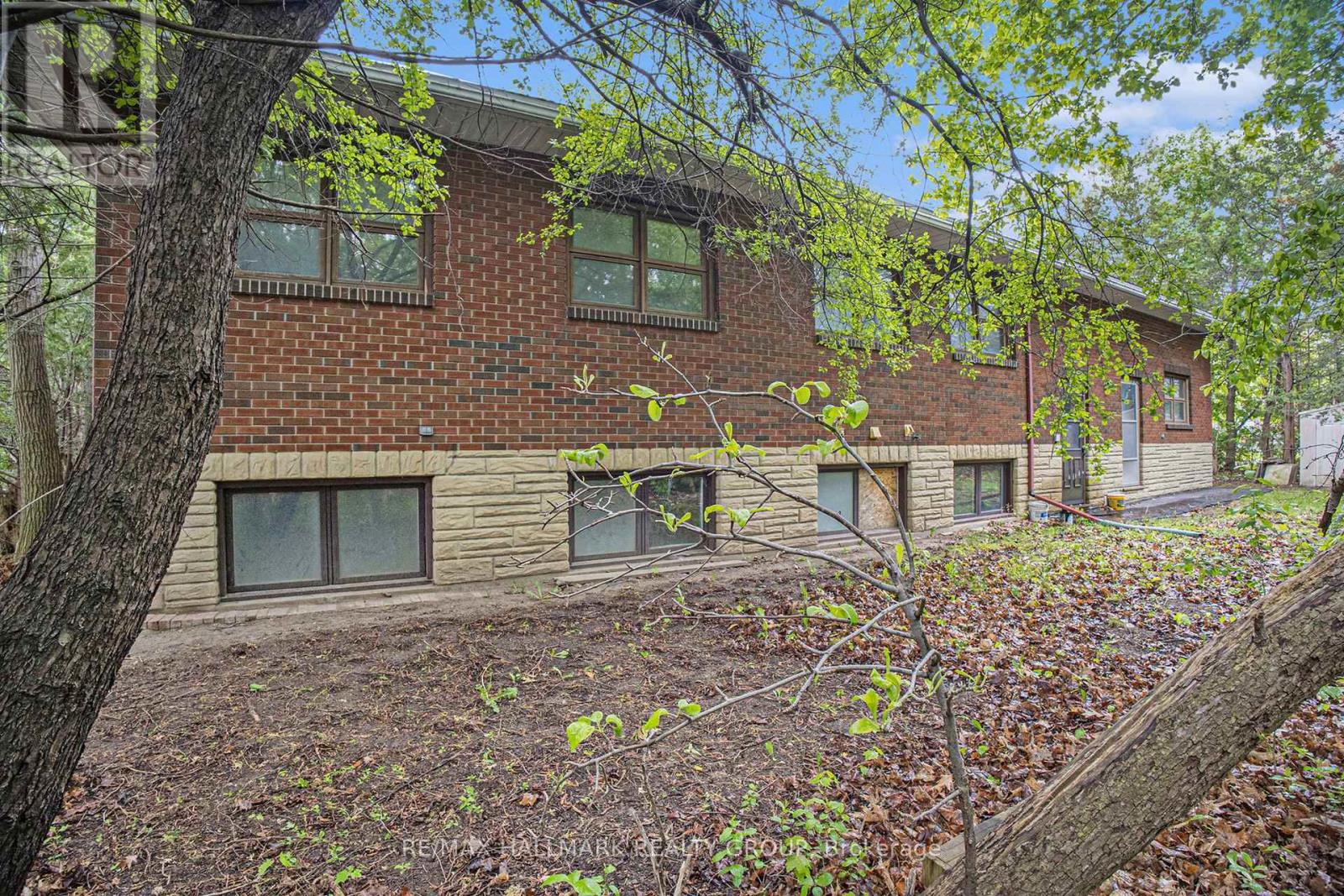 1128 Cummings Avenue