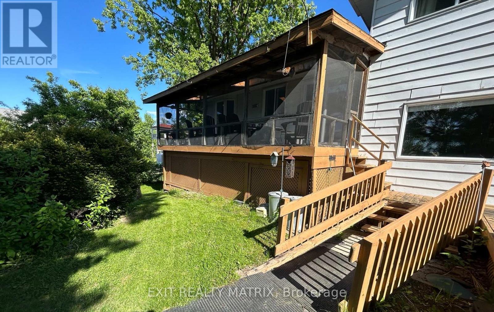 2535 Third Street
