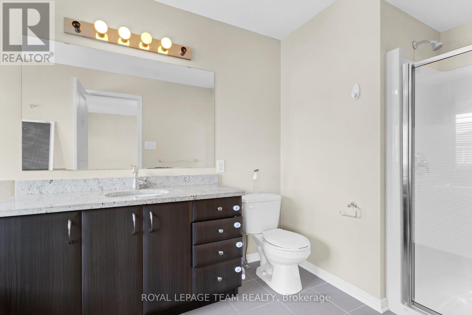 910 Caldermill Private W