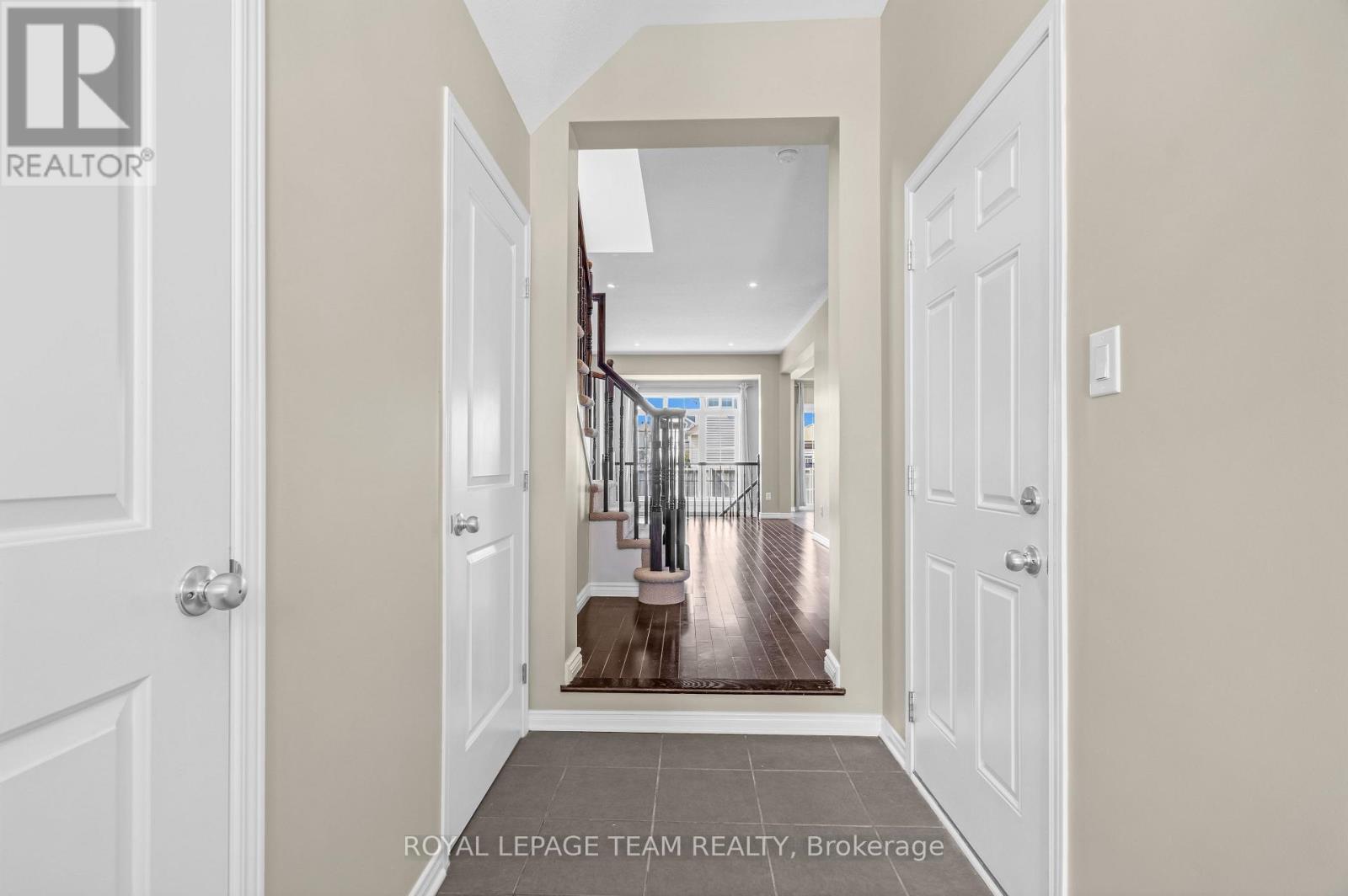 910 Caldermill Private W