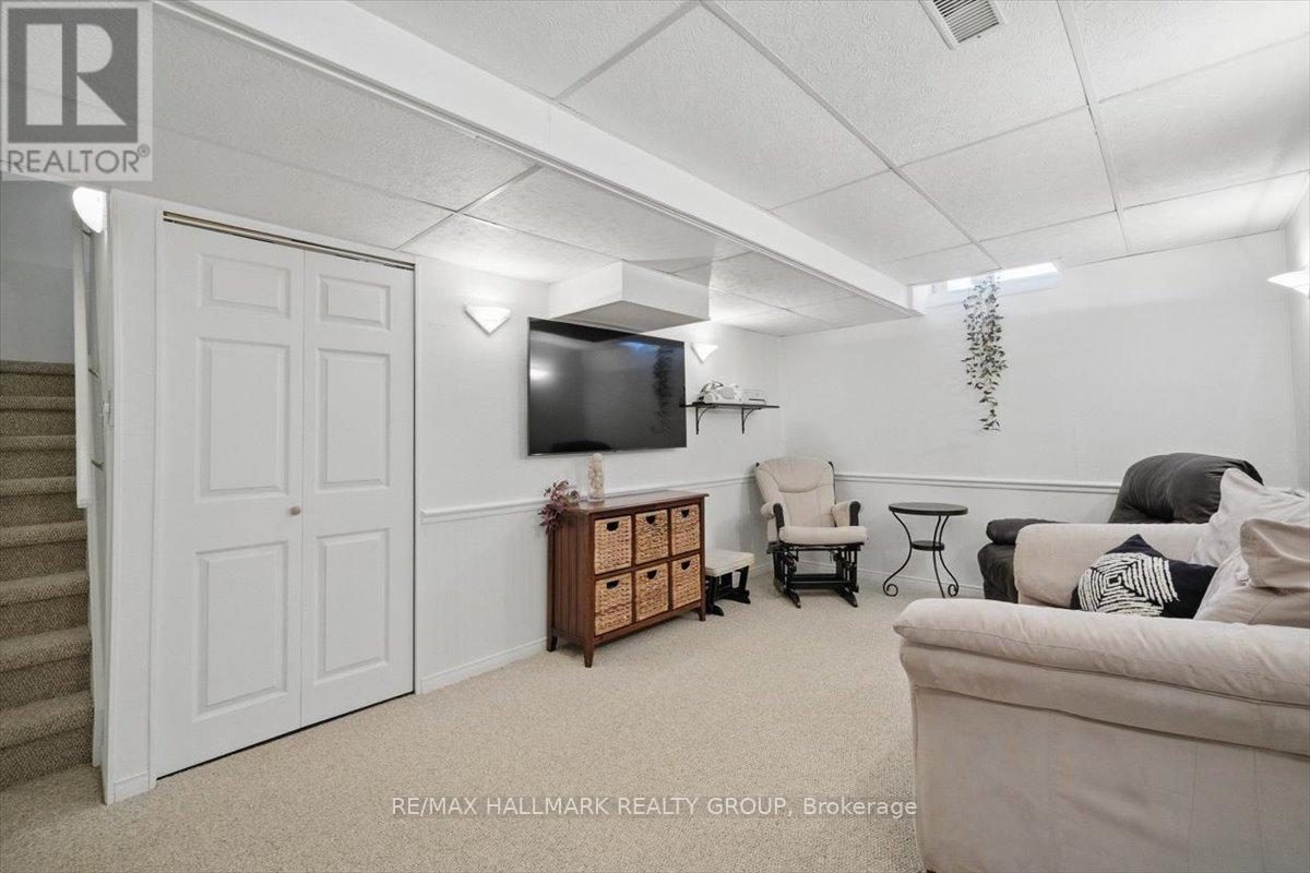 2083 Sacramento Drive