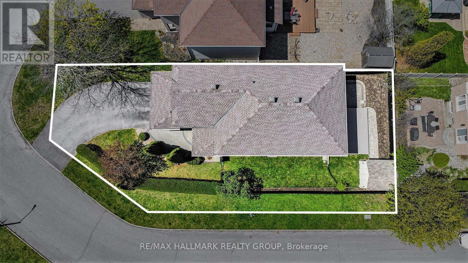 171 Allanford Avenue