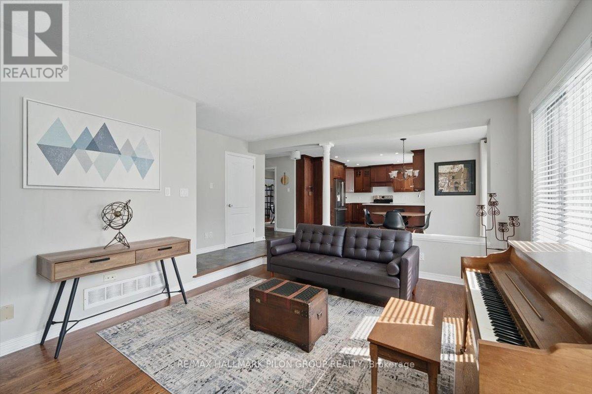 10 Maybrook Place
