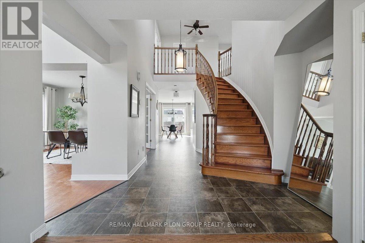 10 Maybrook Place