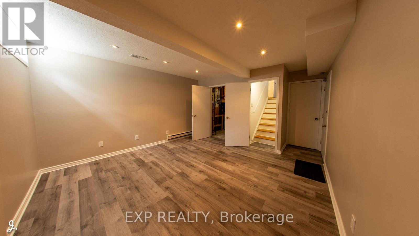 2772 Springland Drive