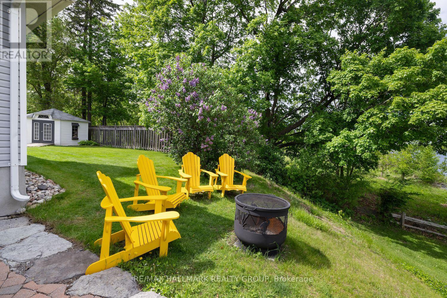 1 Rideau Glen Drive
