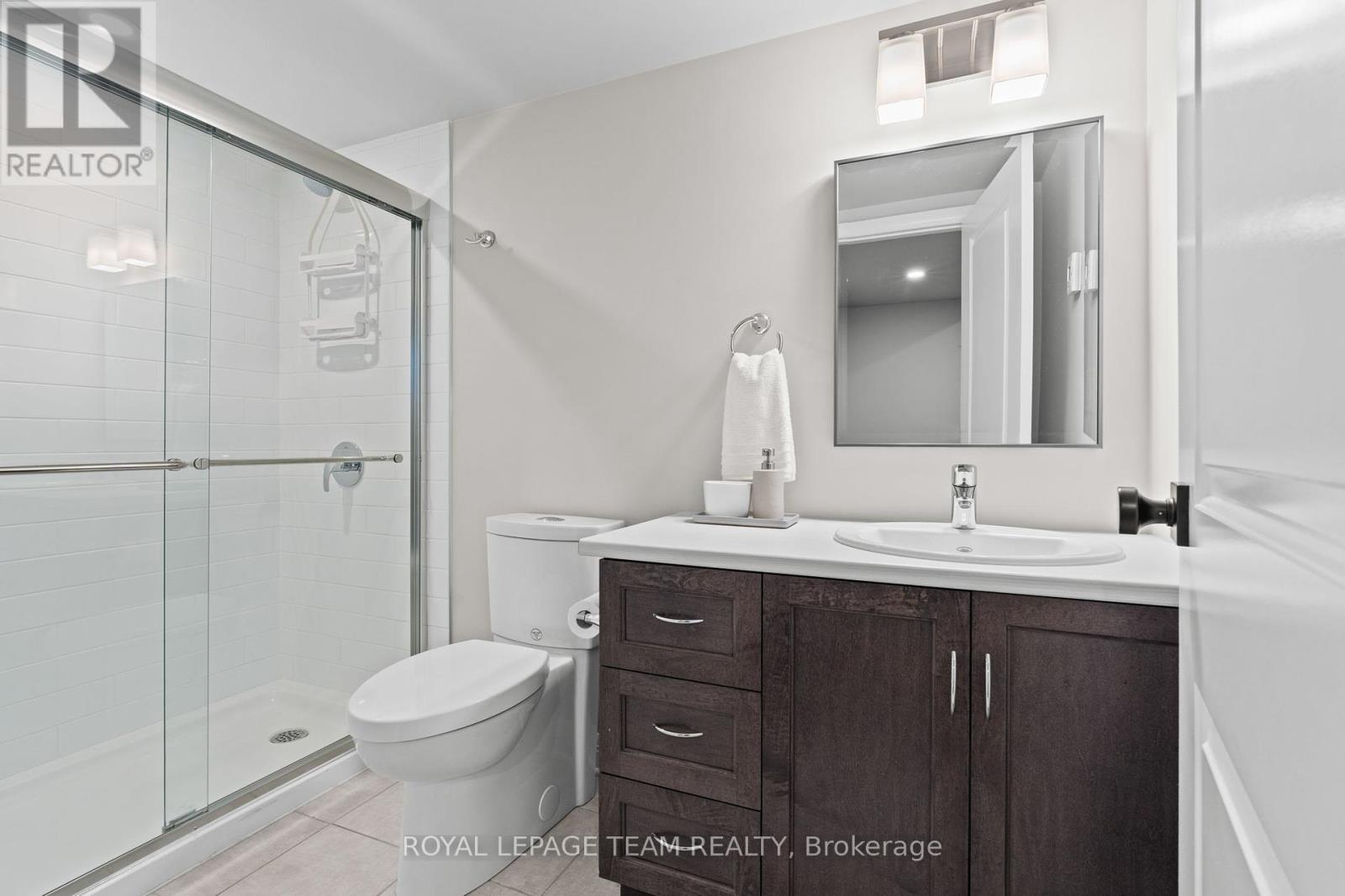 108 Lochhouse Walk