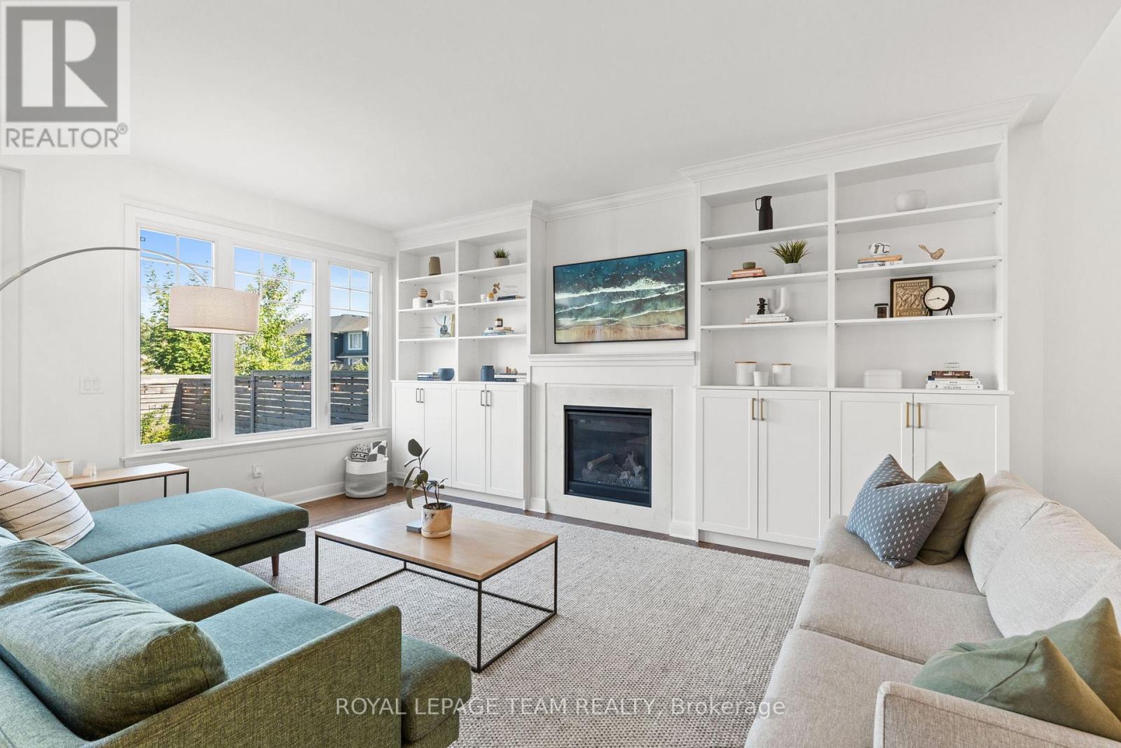 108 Lochhouse Walk
