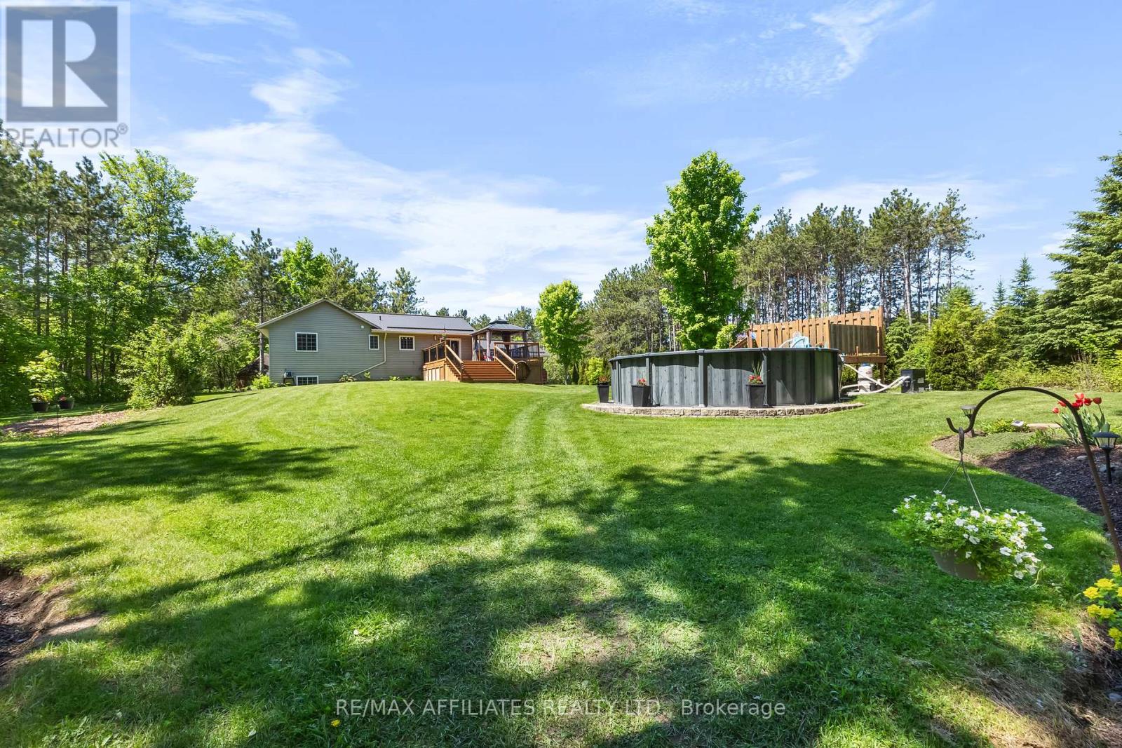 141 Pine Ridge Drive