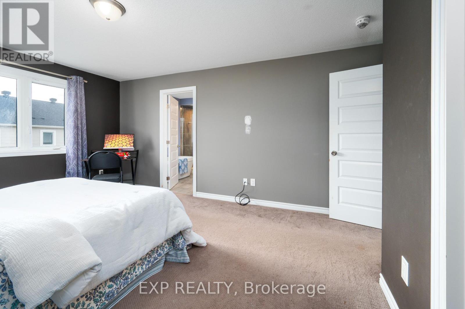 125 Sweetvalley Drive