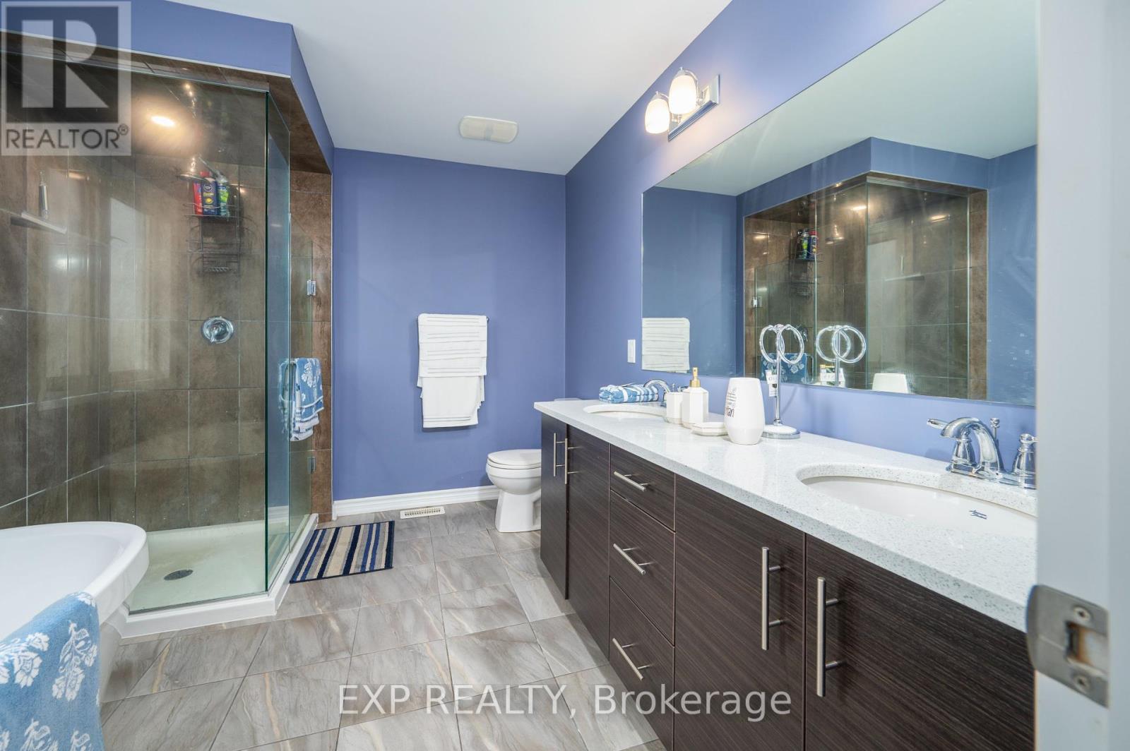 125 Sweetvalley Drive