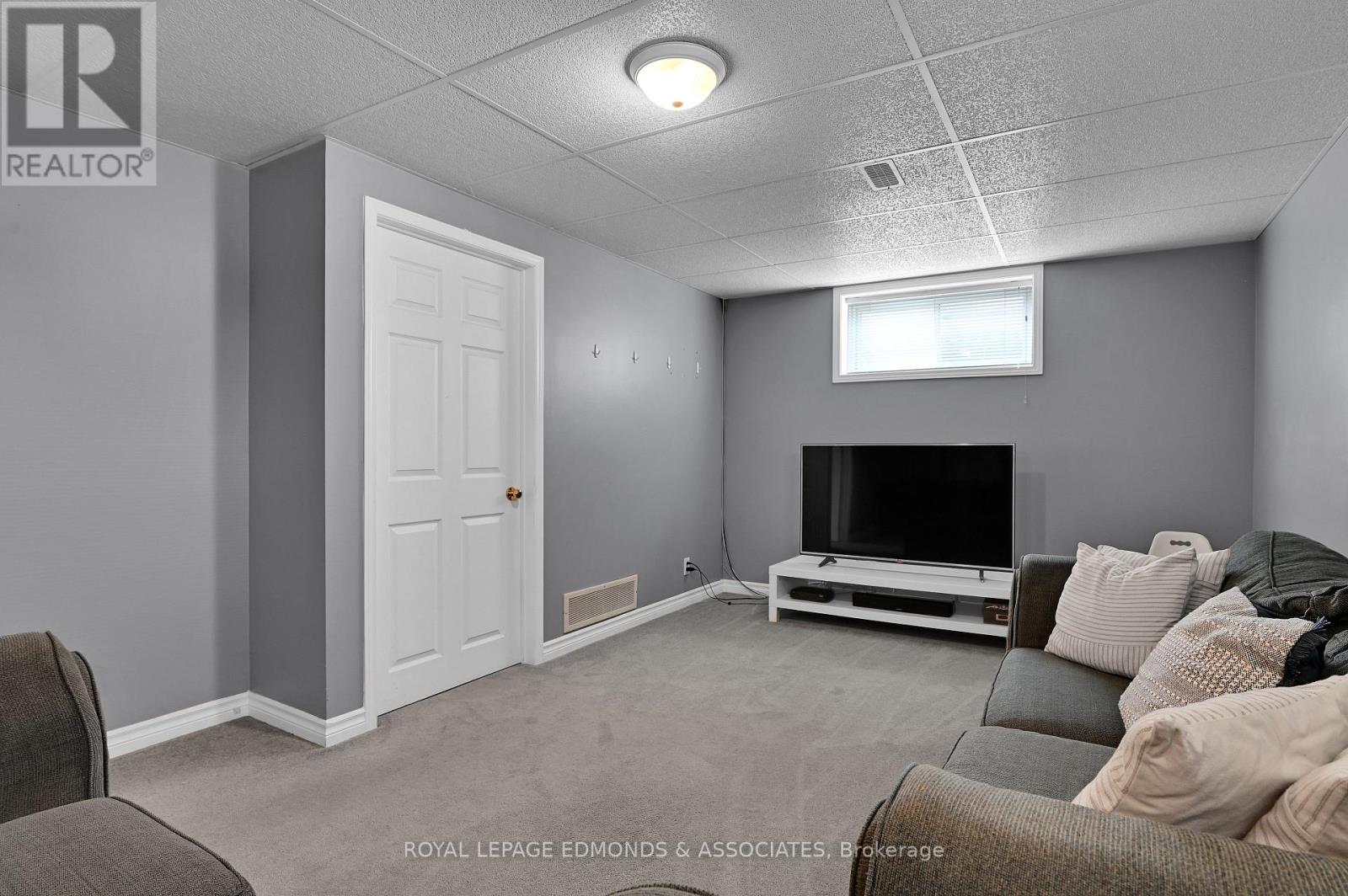 91 Haramis Drive