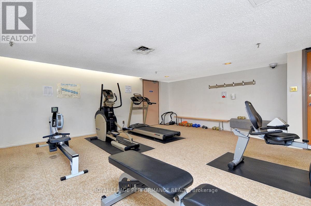 302 - 2871 Richmond Road