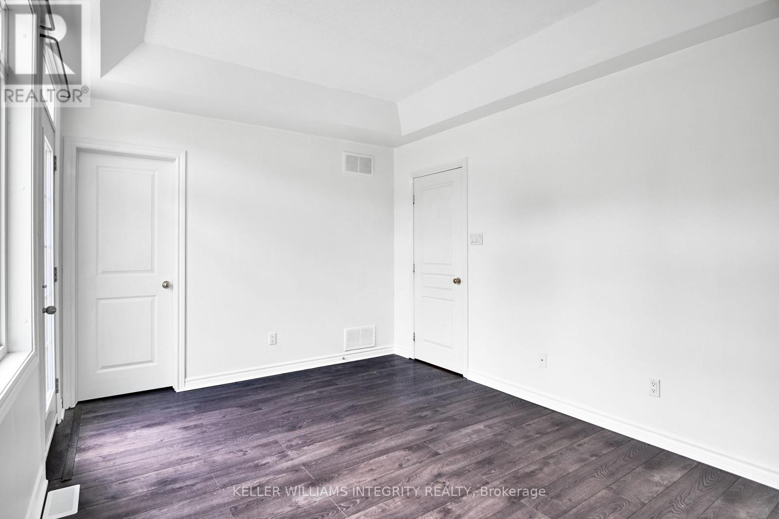 #3 - 1697 Campeau Drive