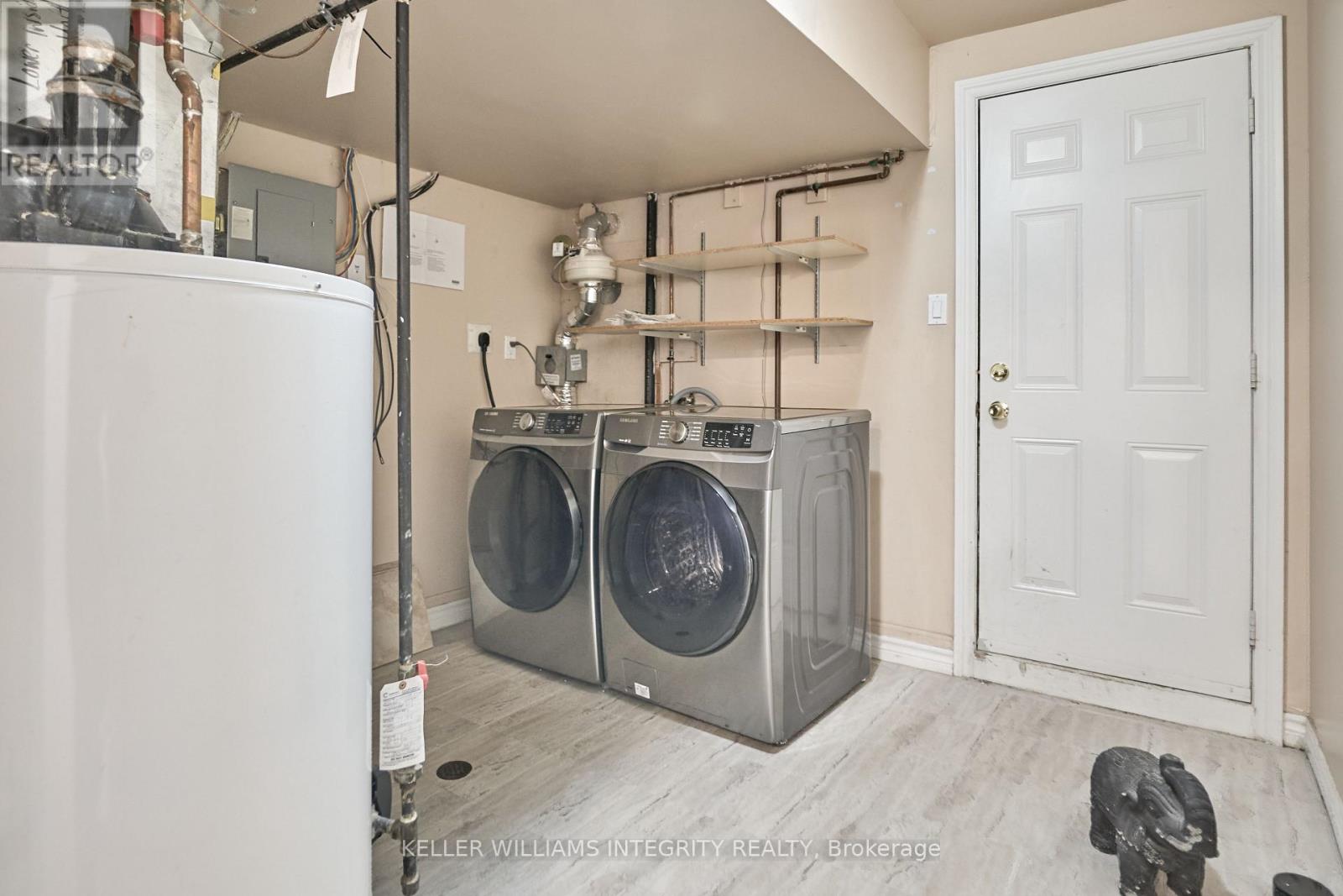 #3 - 1697 Campeau Drive