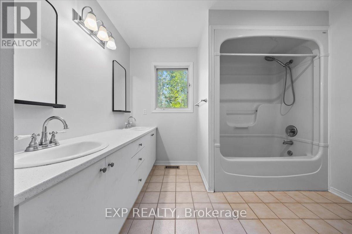 129 Lady Slipper Way