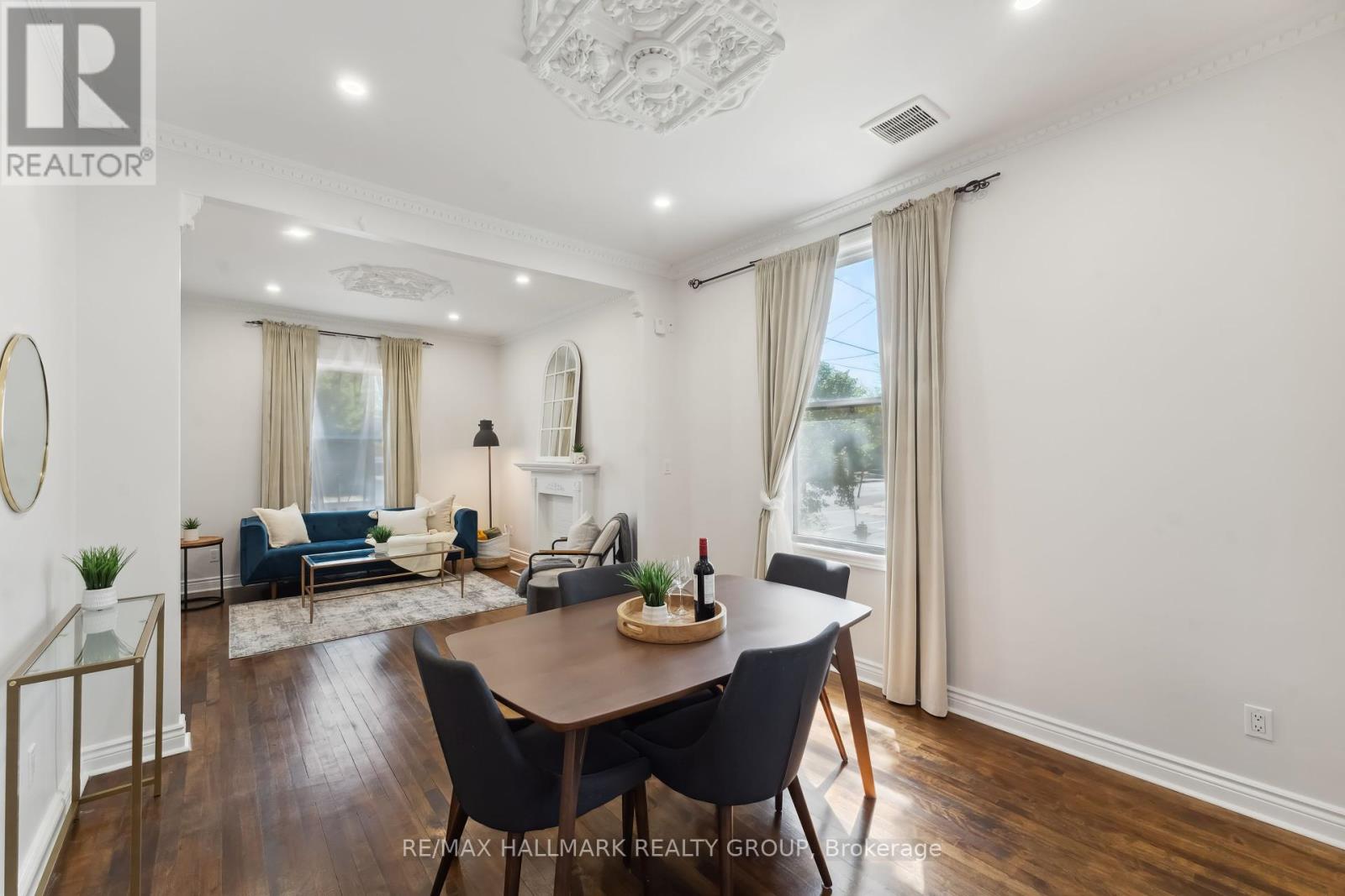 322 Booth Street