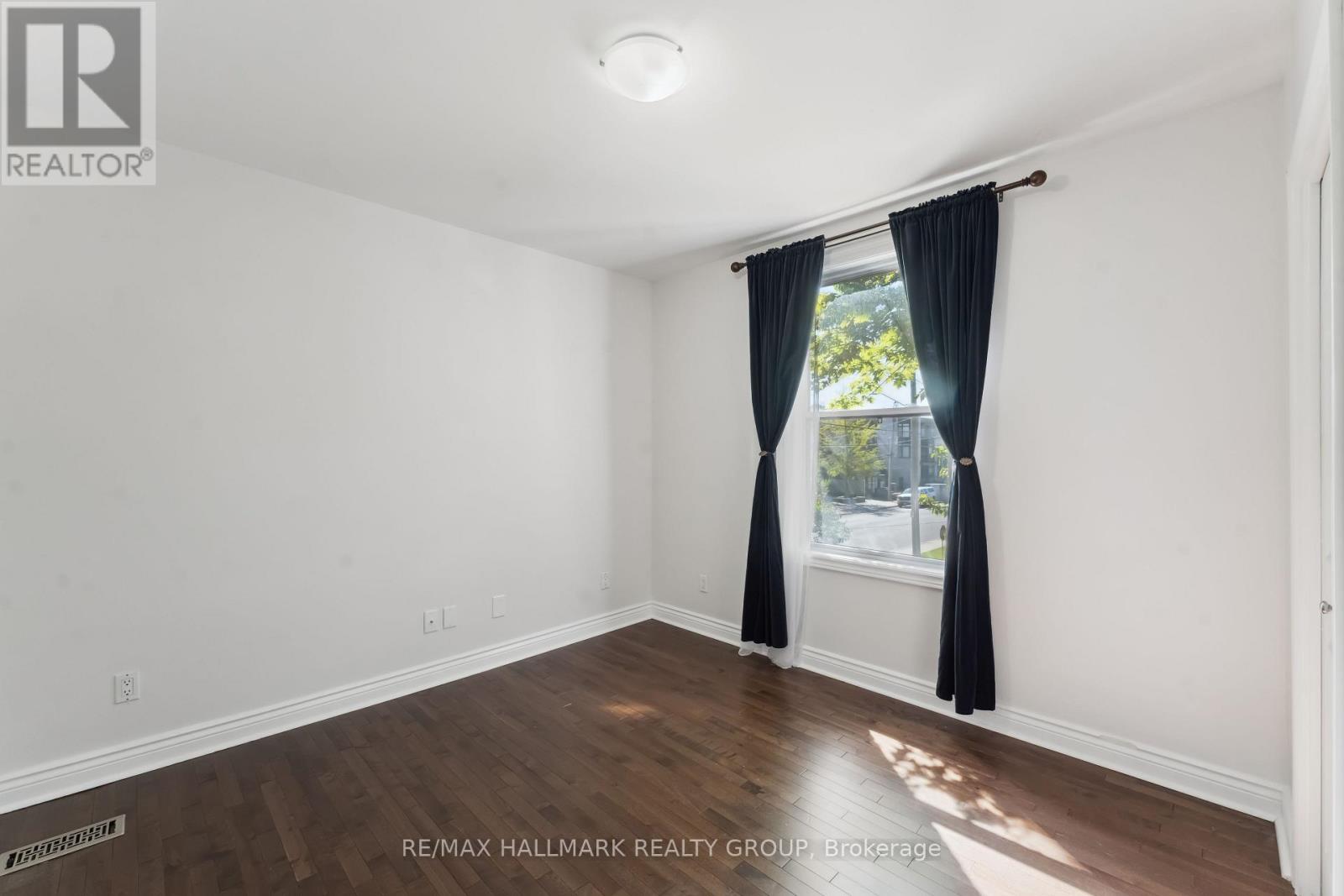 322 Booth Street