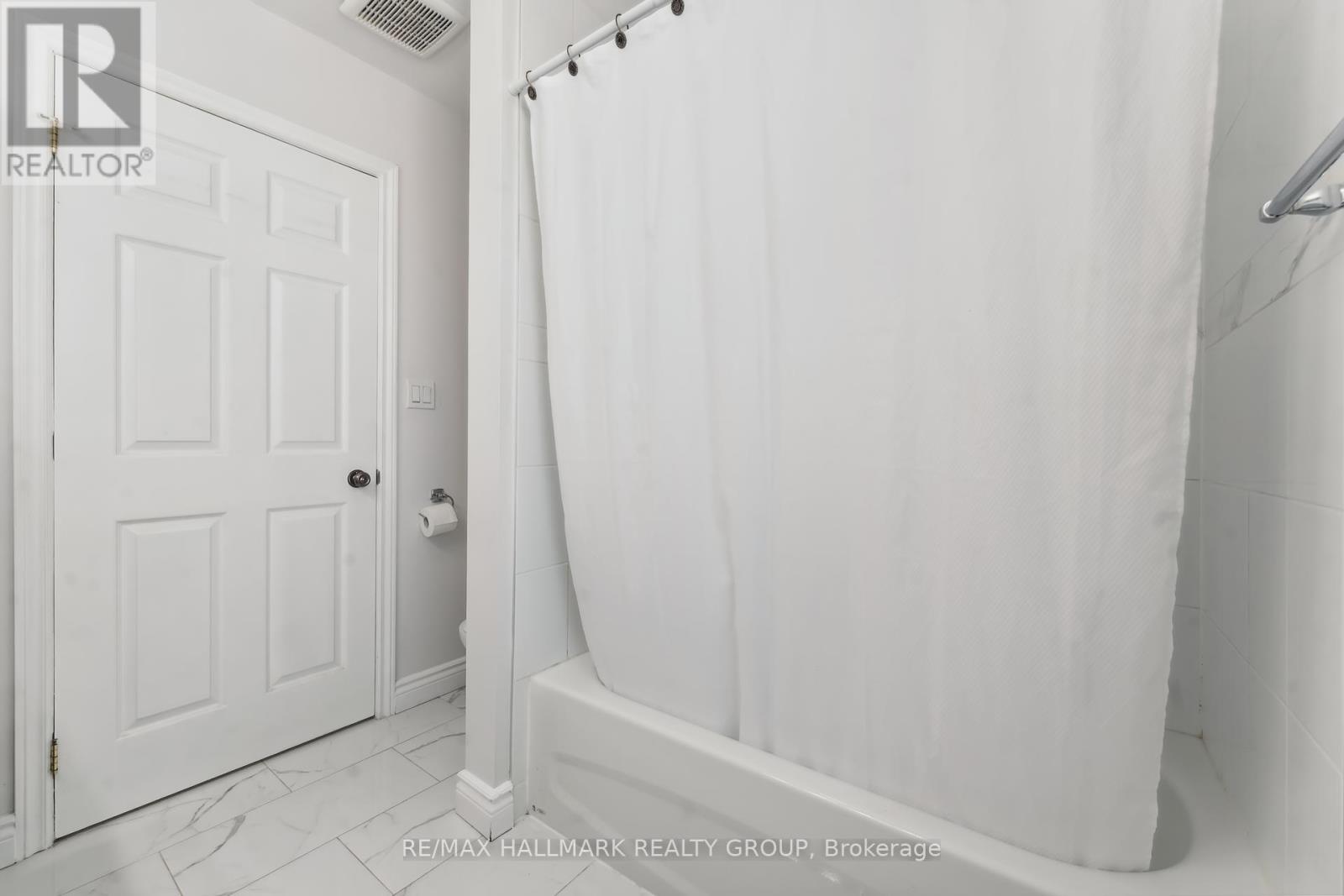 322 Booth Street