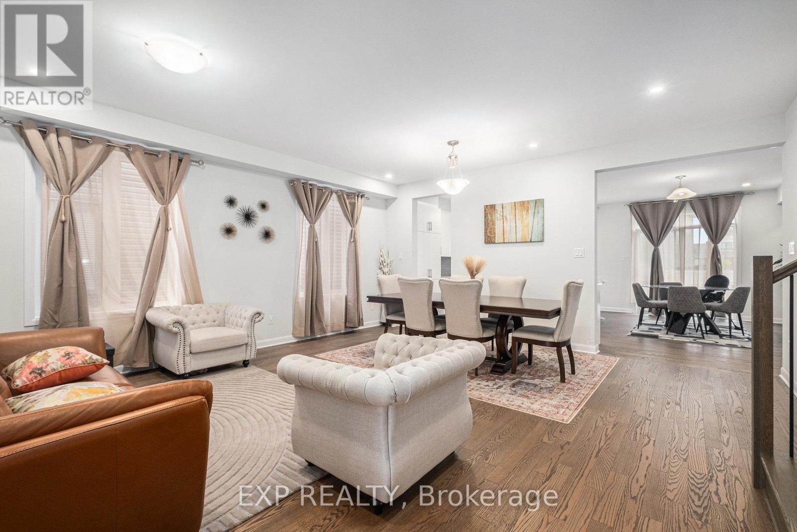 528 Anchor Circle