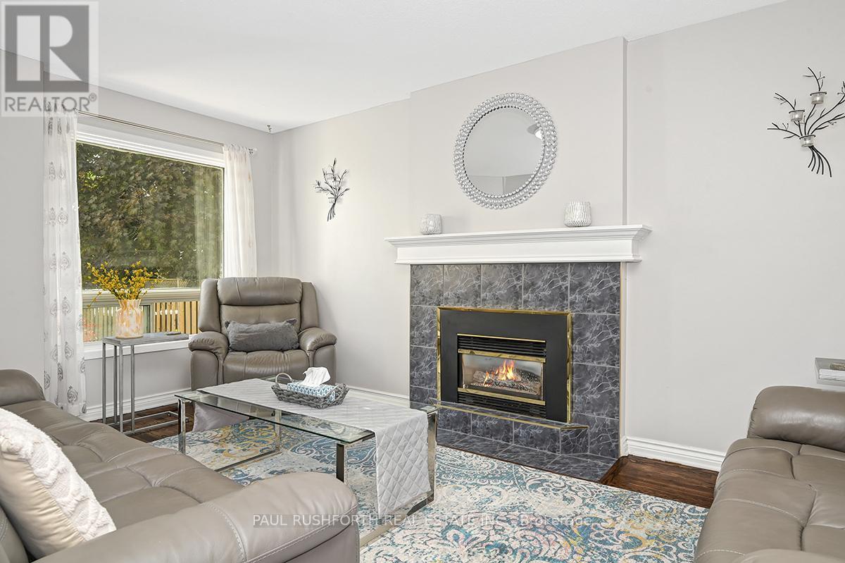 76 Chickasaw Crescent