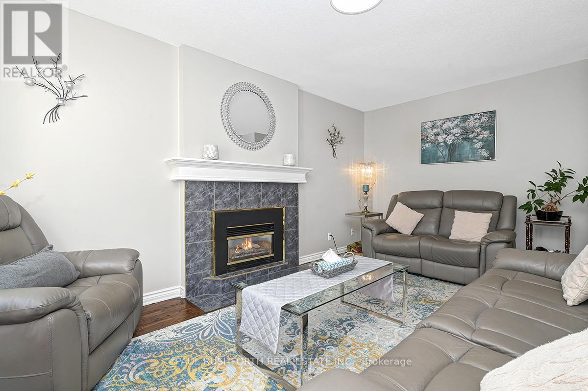 76 Chickasaw Crescent