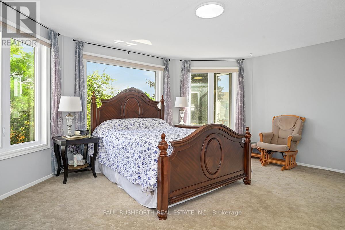 76 Chickasaw Crescent