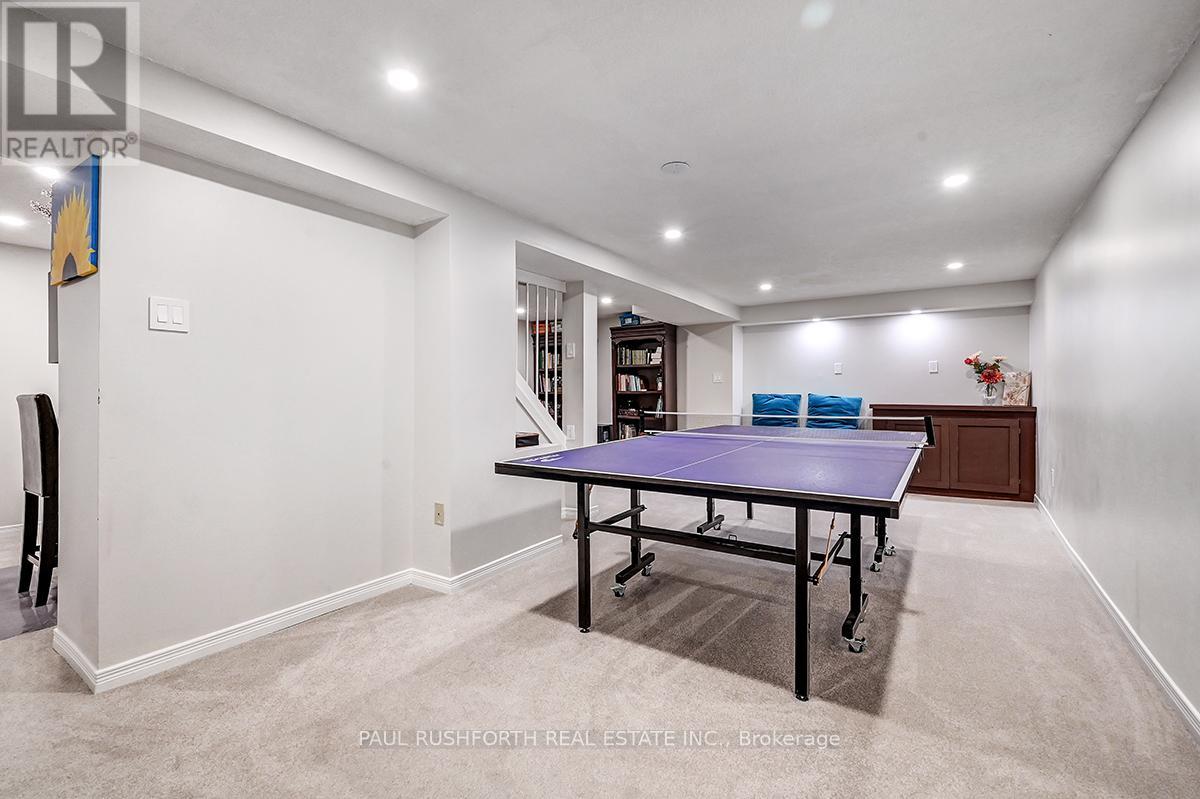 76 Chickasaw Crescent