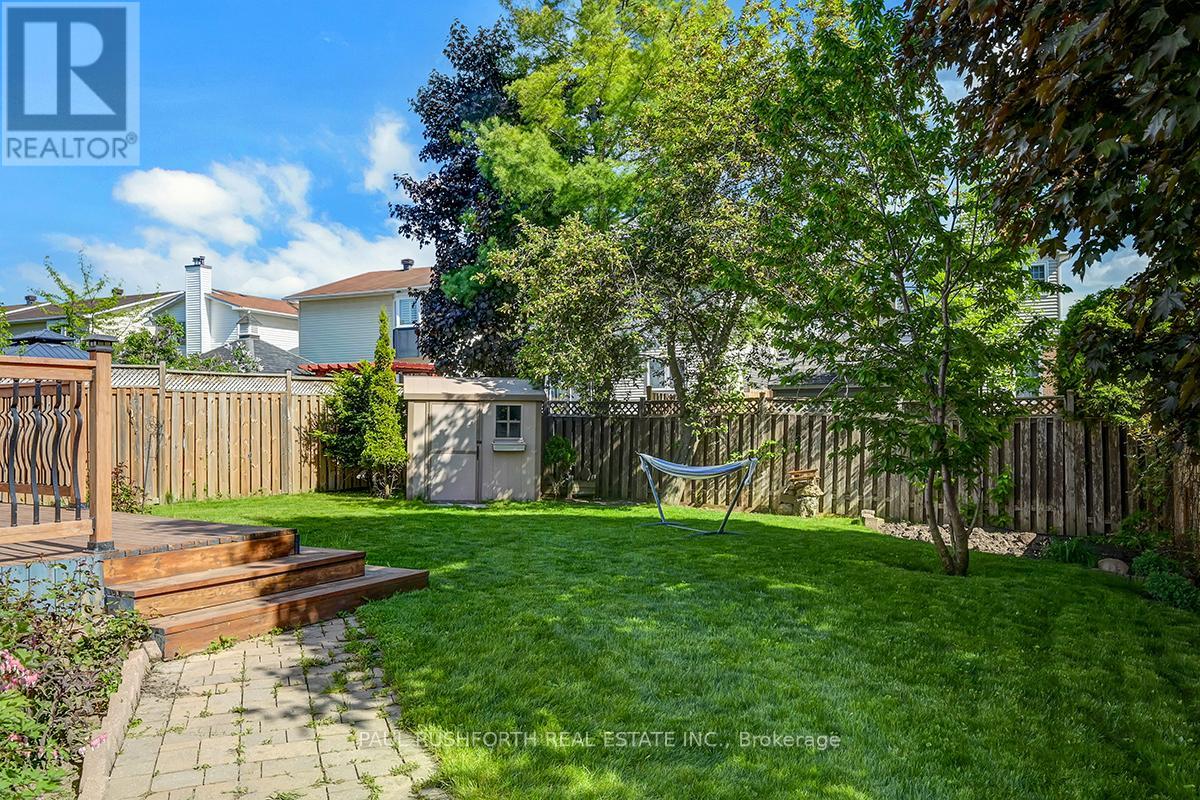 76 Chickasaw Crescent