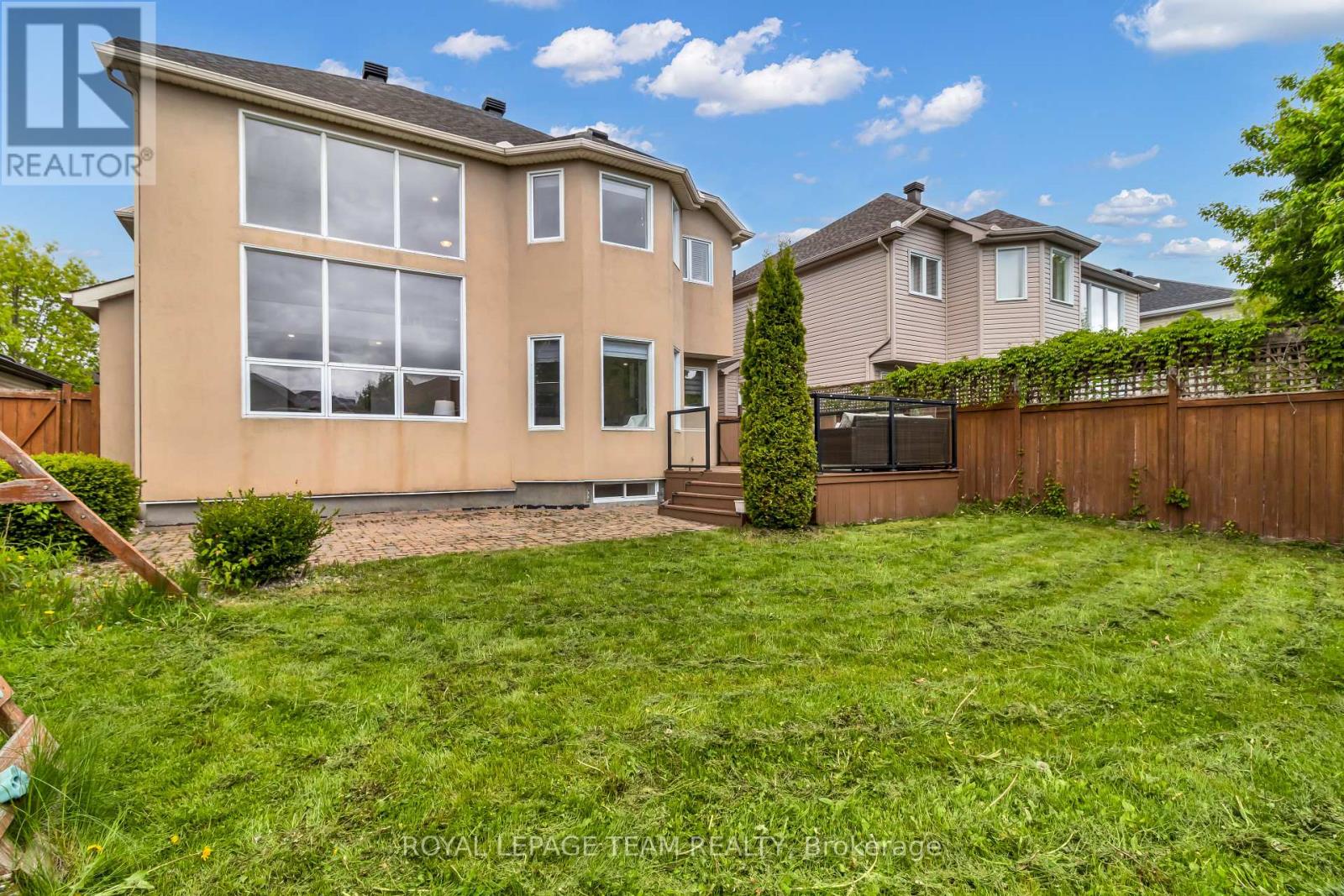 3728 Mountain Meadows Crescent