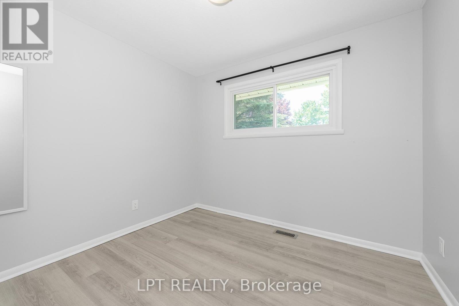 5 Attwood Crescent