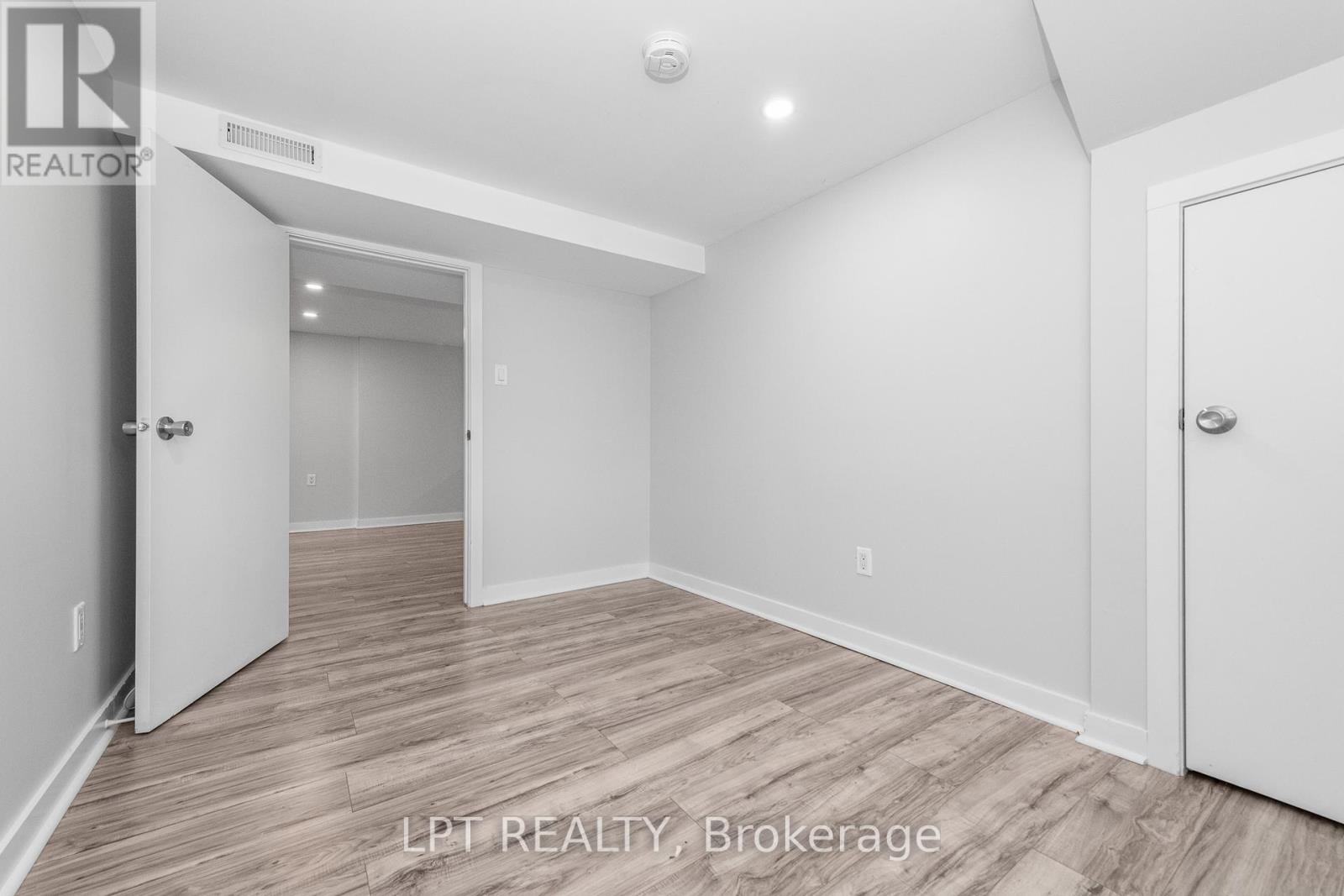 5 Attwood Crescent