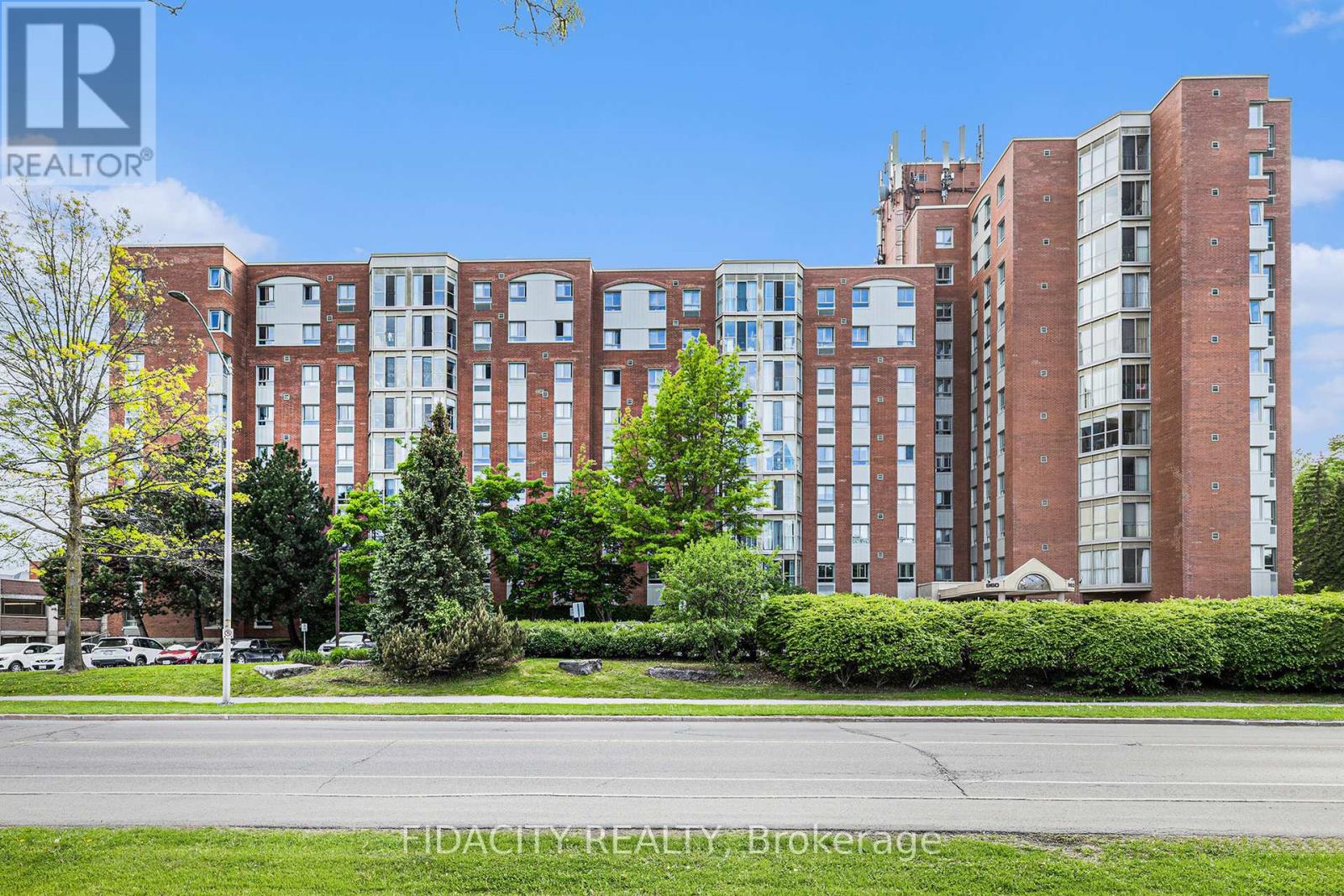 205 - 960 Teron Road