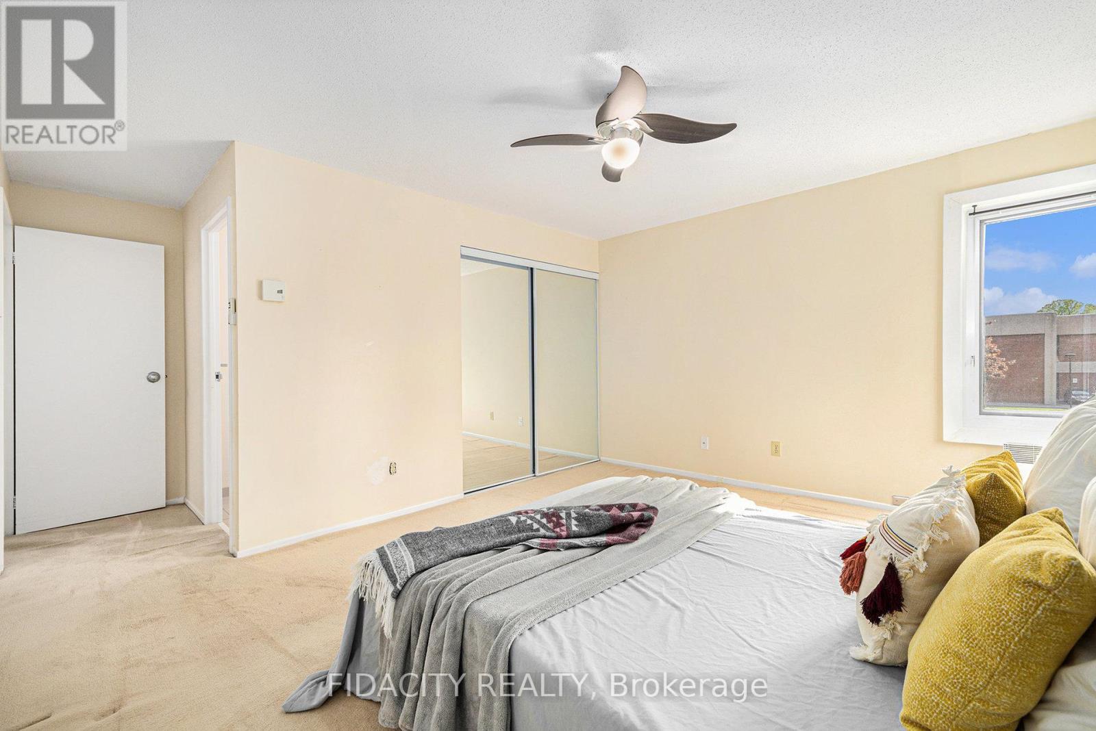 205 - 960 Teron Road
