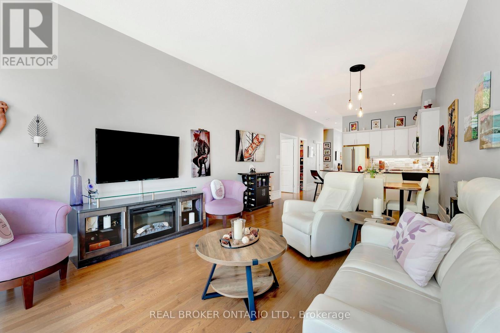 146 Oxford Street W