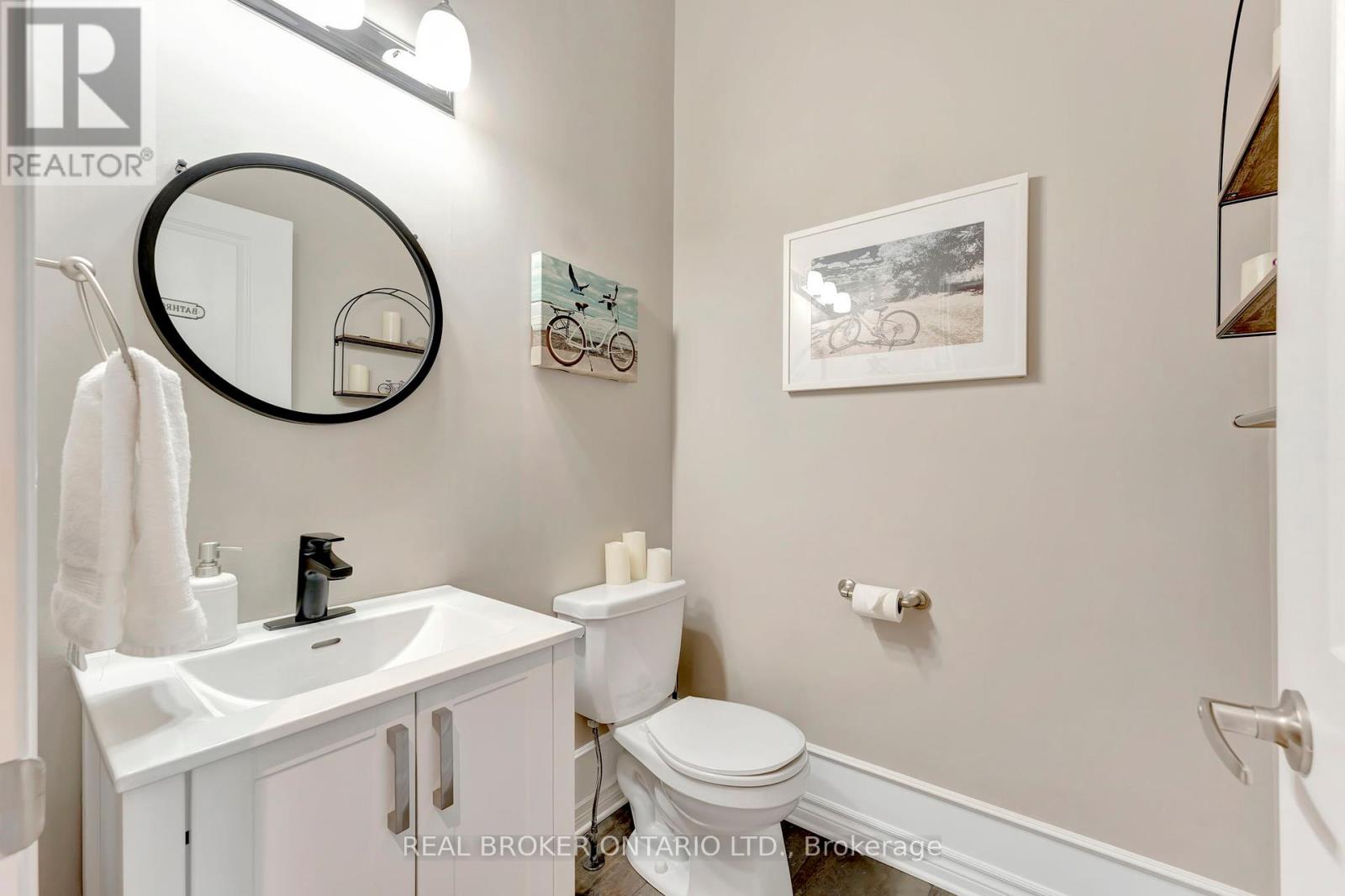 146 Oxford Street W