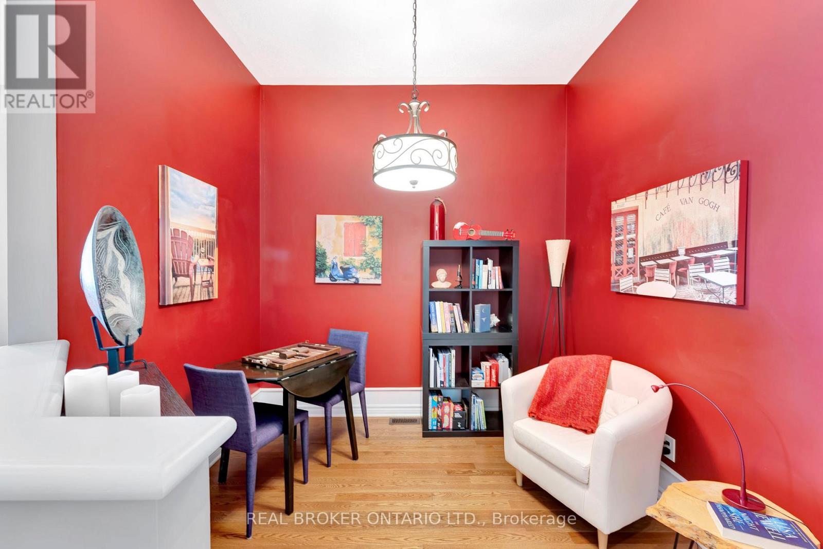 146 Oxford Street W