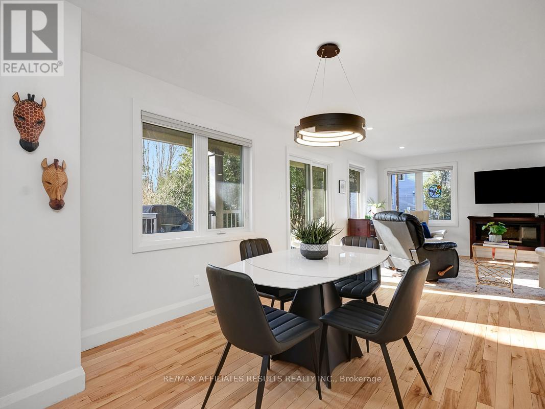 23 Tunis Avenue