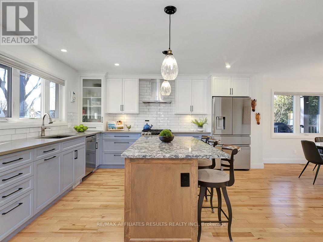23 Tunis Avenue