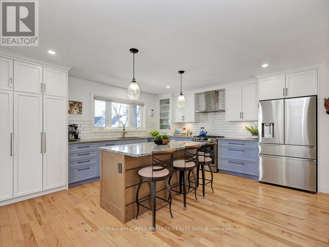 23 Tunis Avenue