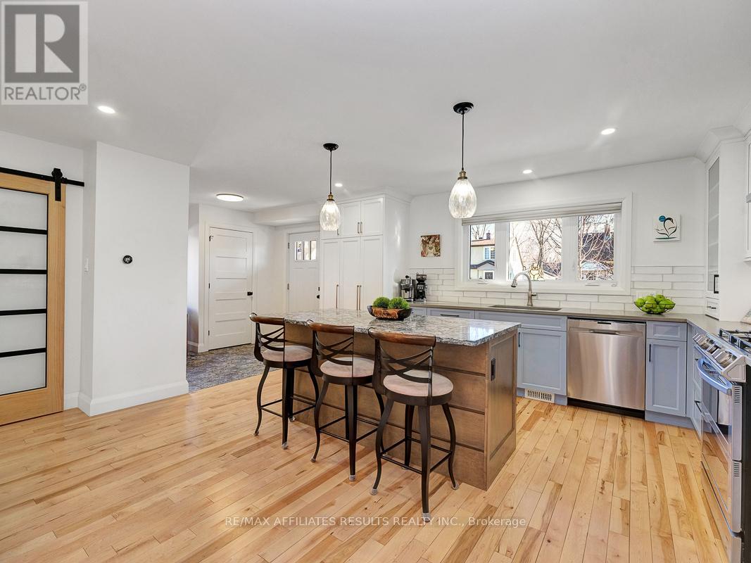 23 Tunis Avenue